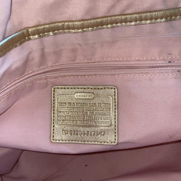 Coach Poppy Messenger Condition - Picture 8 of 8